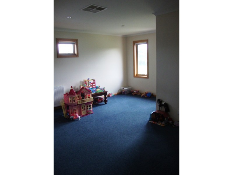 16 Gardenia Place, Whittlesea VIC 3757
