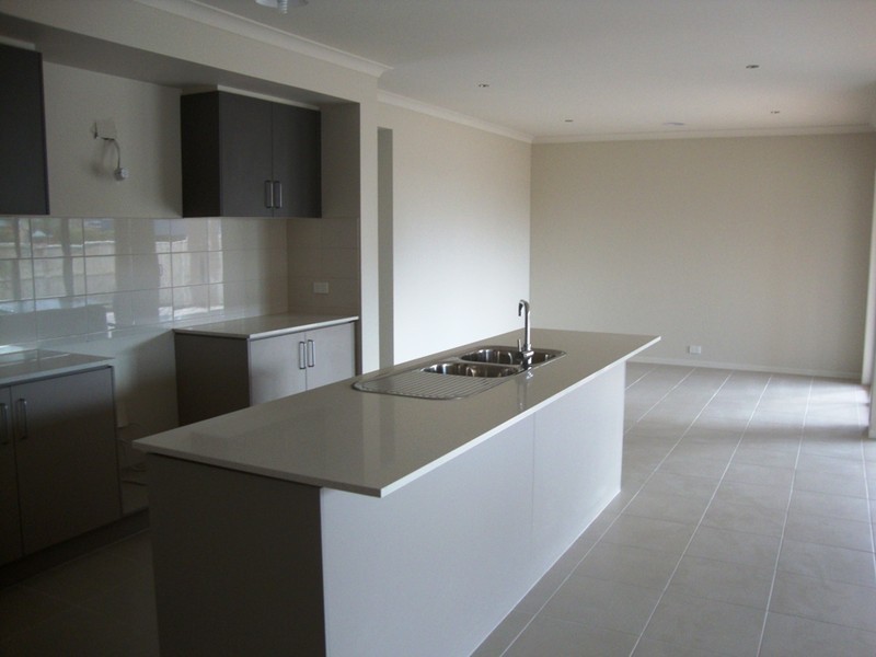 10 Basilica Vista, Mernda VIC 3754