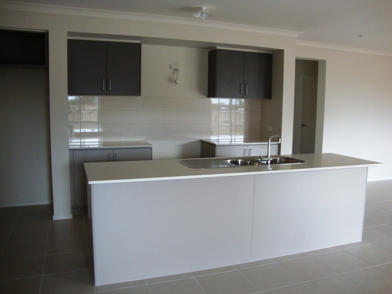 10 Basilica Vista, Mernda VIC 3754