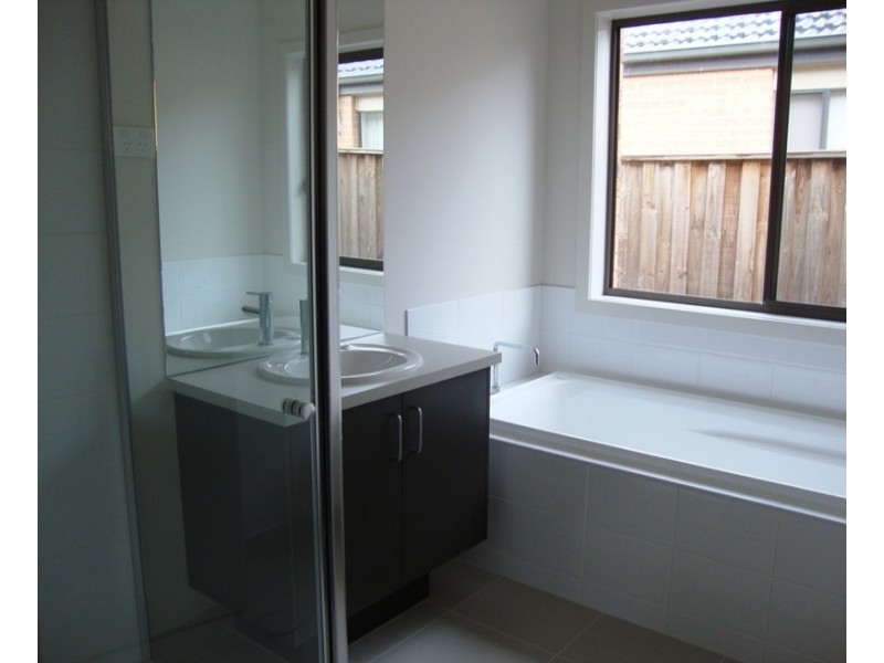 14 Basilica Vista, Mernda VIC 3754