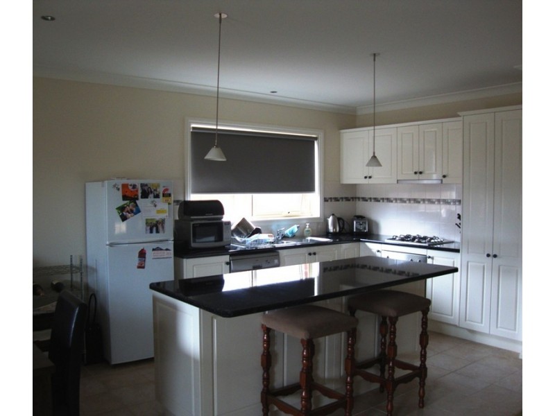 12 Ovens Circuit, Whittlesea VIC 3757