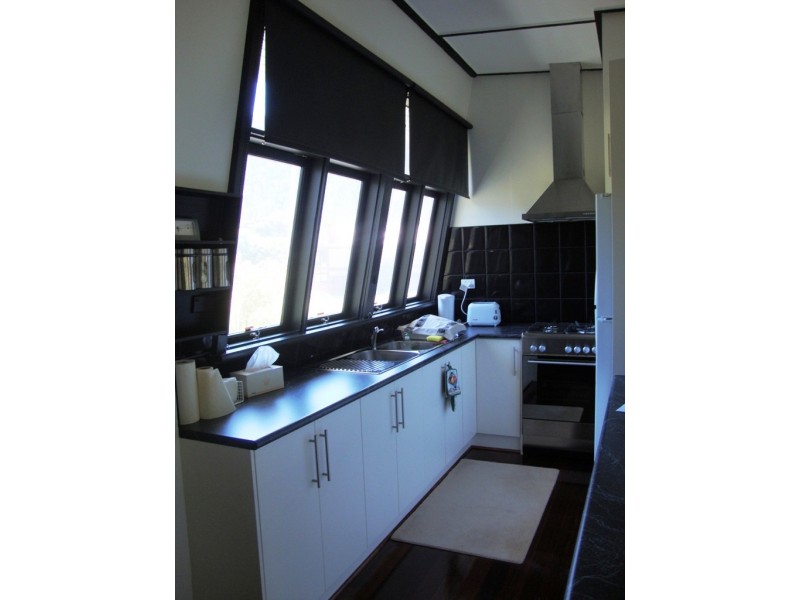 15 Riverside Crescent, Flowerdale VIC 3717