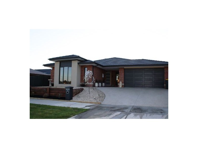 24 Brahe Drive, Mernda VIC 3754