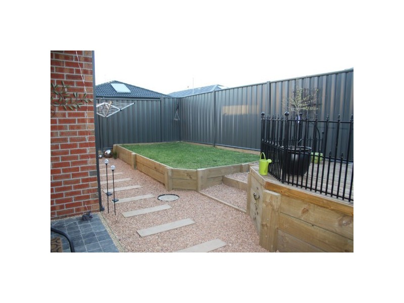 24 Brahe Drive, Mernda VIC 3754