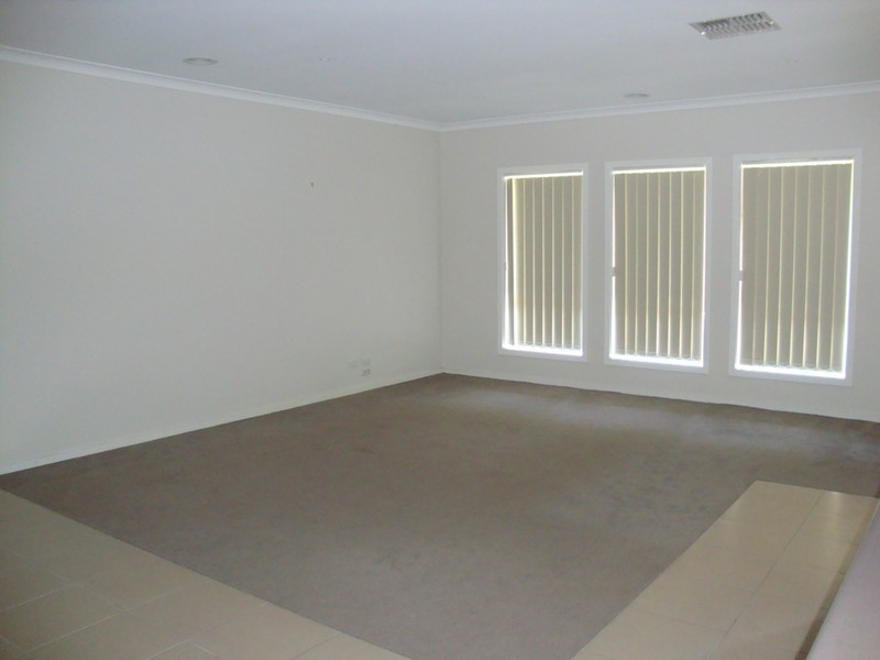 29 Teston Close, Whittlesea VIC 3757