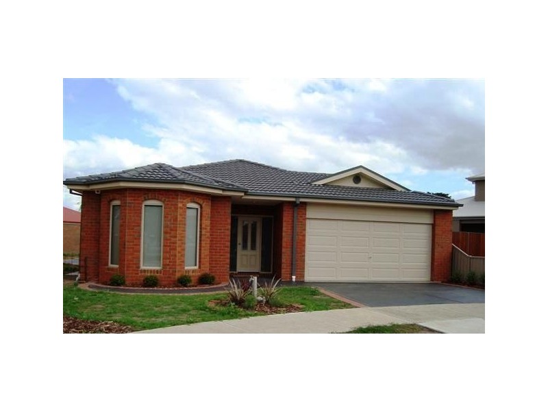 11 Osland Court, Whittlesea VIC 3757