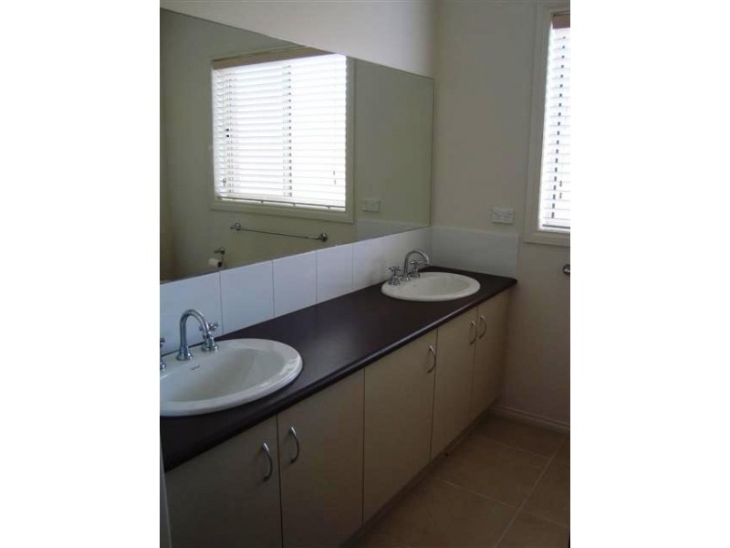 11 Osland Court, Whittlesea VIC 3757