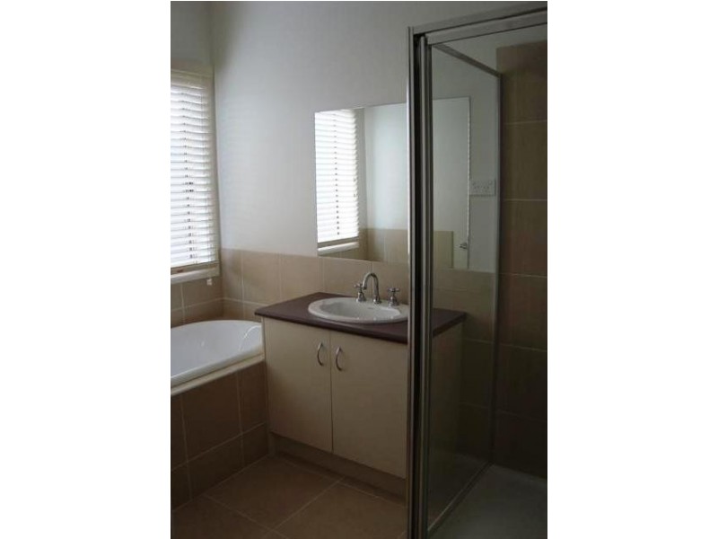 11 Osland Court, Whittlesea VIC 3757