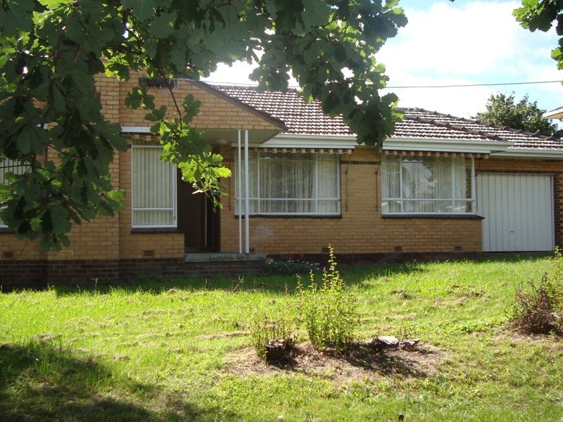 36 Hill Street,, Whittlesea VIC 3757