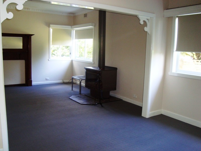 30 Orchard Road, Kinglake VIC 3763