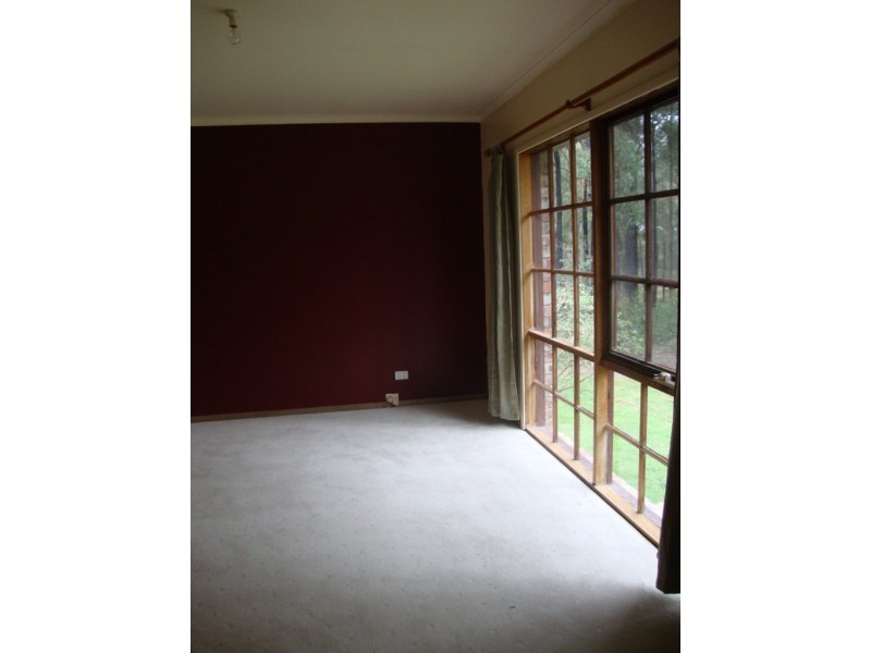 140 Edenvale Crescent, Kinglake West VIC 3757