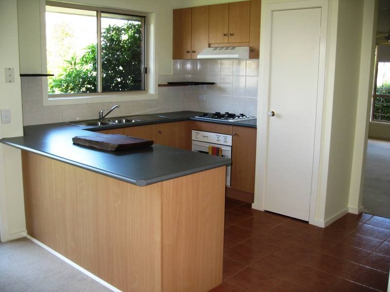 26 Oakbank Boulevard, Whittlesea VIC 3757