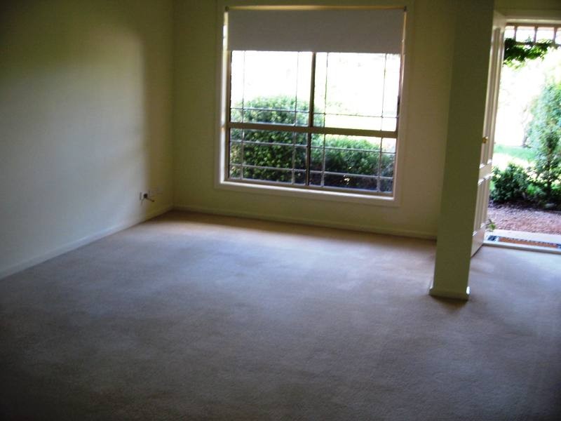 26 Oakbank Boulevard, Whittlesea VIC 3757