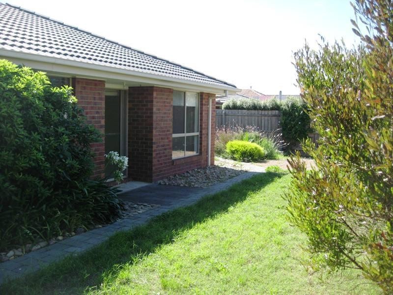 26 Oakbank Boulevard, Whittlesea VIC 3757