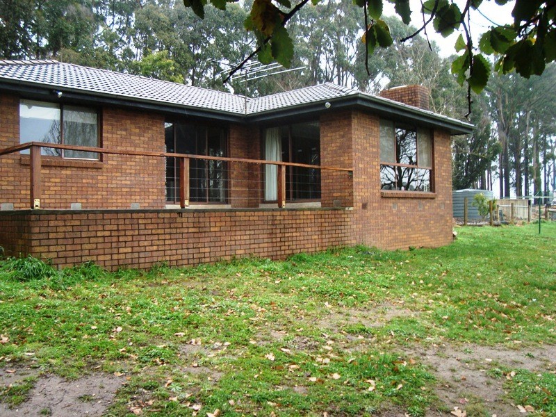 354A Extons Road, Kinglake Central VIC 3757