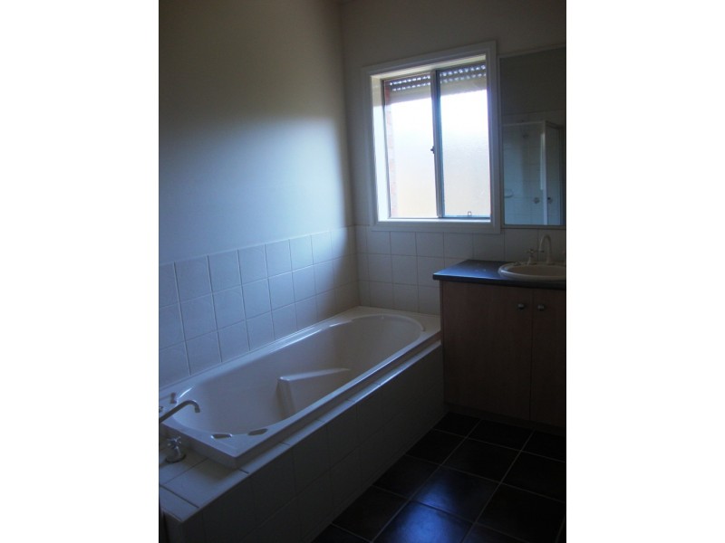 12 Nene Court, Whittlesea VIC 3757