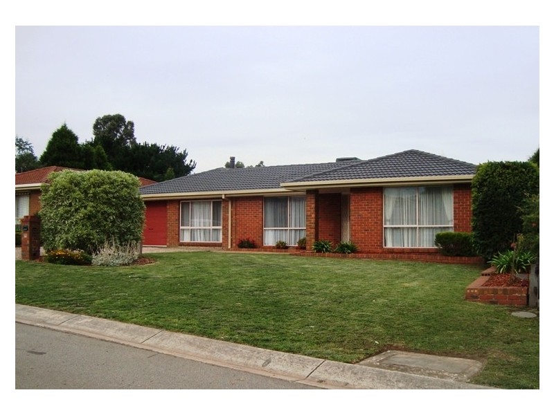 28 Franklin Close, Wallan VIC 3756