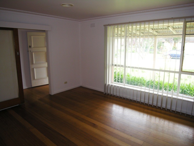 1/18 James Street, Whittlesea VIC 3757