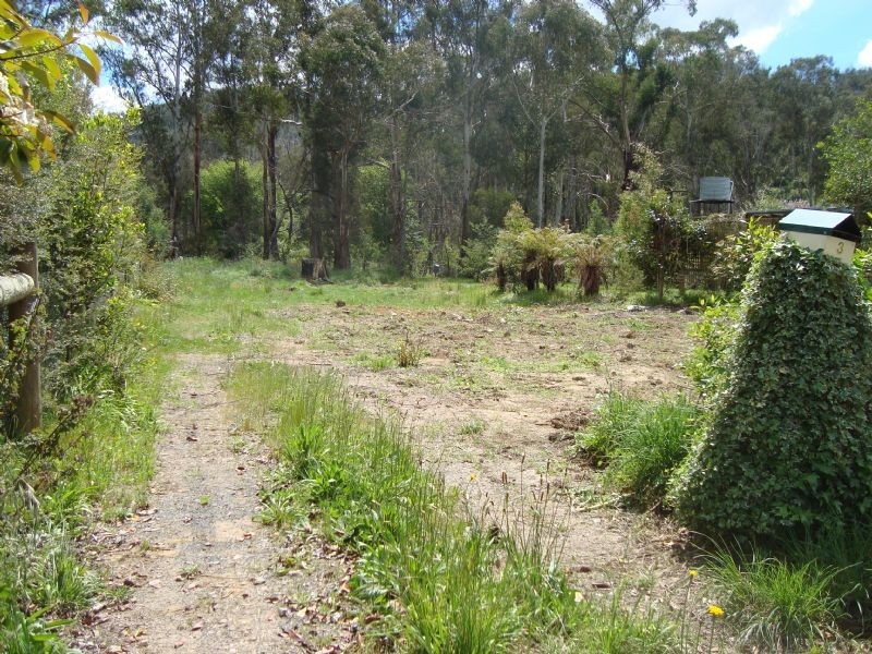 3 Creekside Drive, Flowerdale VIC 3717