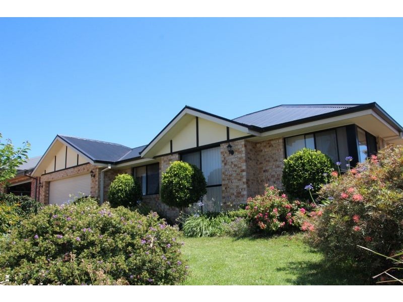 5 Bowerbird Place, Whittlesea VIC 3757