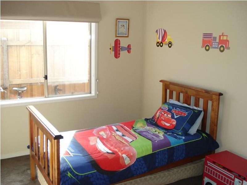 18 Campaspe Drive, Whittlesea VIC 3757