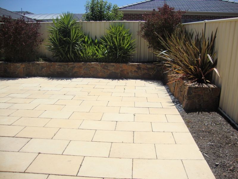 5 Kerr Court, Whittlesea VIC 3757