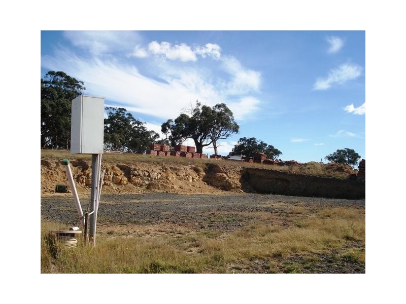 120 Braemore Place, Eden Park VIC 3757