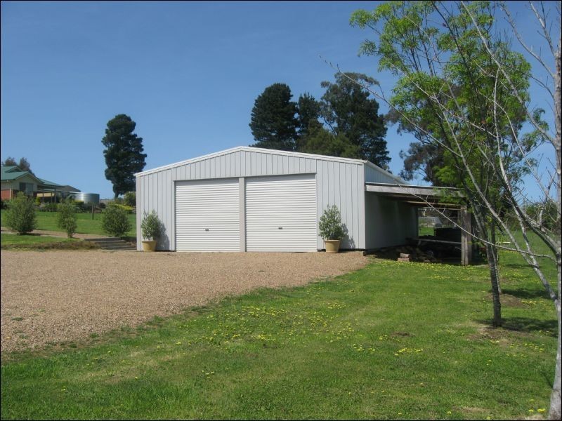 119 Watsons Road,, Kinglake West VIC 3757