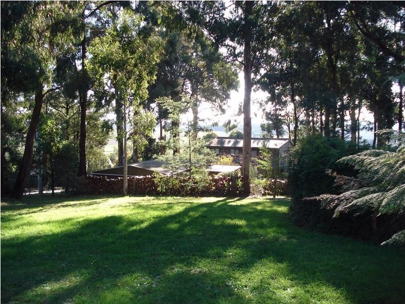261 Kinglake-Glenburn Road, Kinglake VIC 3763