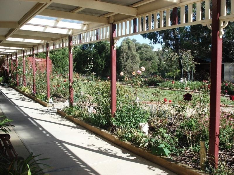 40 Eleventh Avenue, Eden Park VIC 3757