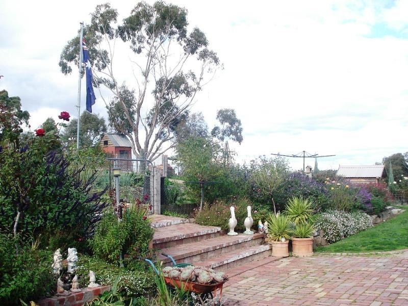 40 Eleventh Avenue, Eden Park VIC 3757