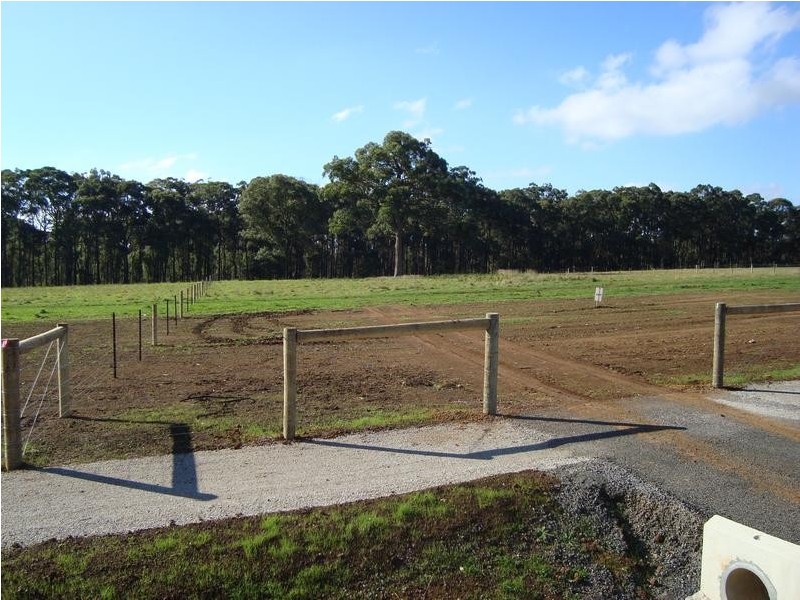 LOT 5 /1418 Whittlesea-Yea Road, Kinglake West VIC 3757