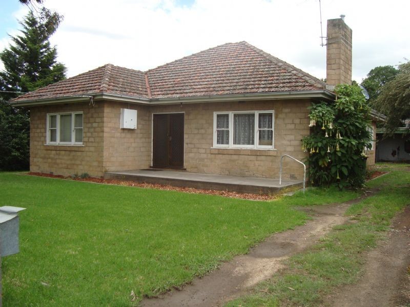 19 Forest Street, Whittlesea VIC 3757
