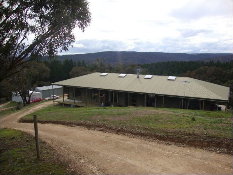180 Stokes Track, Upper Plenty VIC 3756