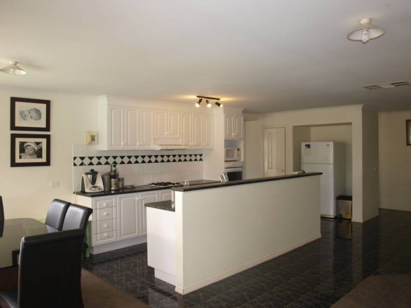 22 Retland Drive, Whittlesea VIC 3757