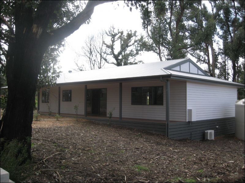 1 Capel Street, Kinglake VIC 3763