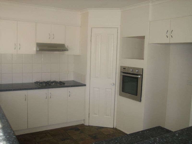 7 Curlew Drive, Whittlesea VIC 3757