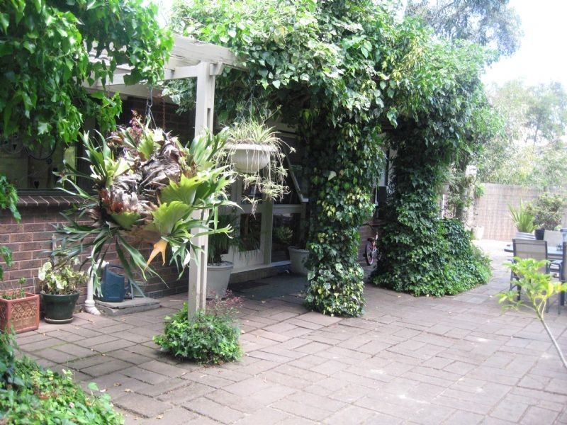 5 Sixteenth Avenue, Eden Park VIC 3757