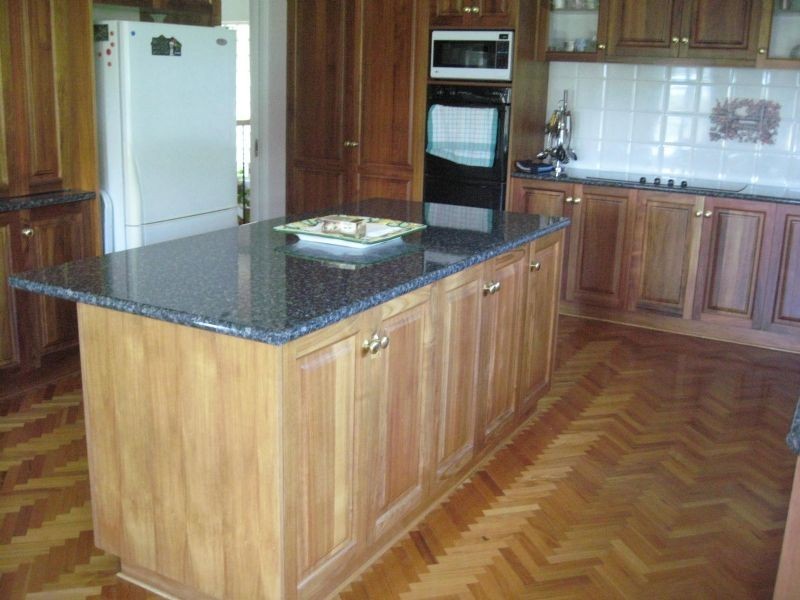 100 Seventeenth Avenue, Whittlesea VIC 3757