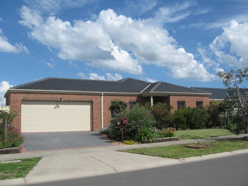 5 Monaro Way, Whittlesea VIC 3757