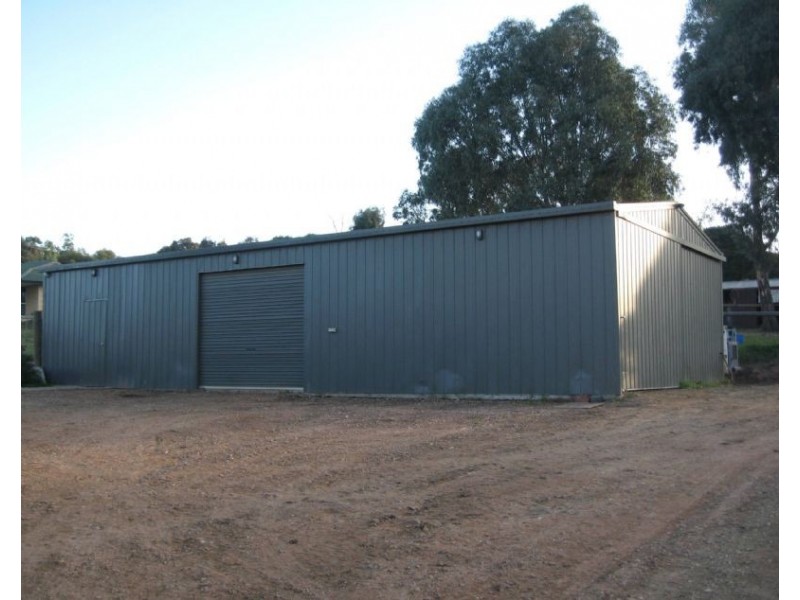 195 Fifth Avenue, Eden Park VIC 3757