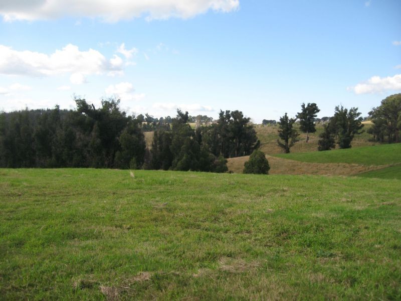 90 Rifle Range Road, Kinglake Central VIC 3757