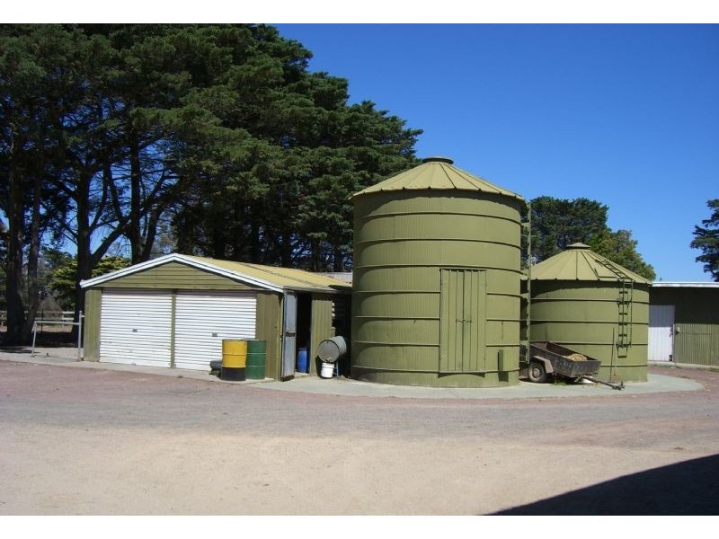 225 Lachlan Lane, Whittlesea VIC 3757