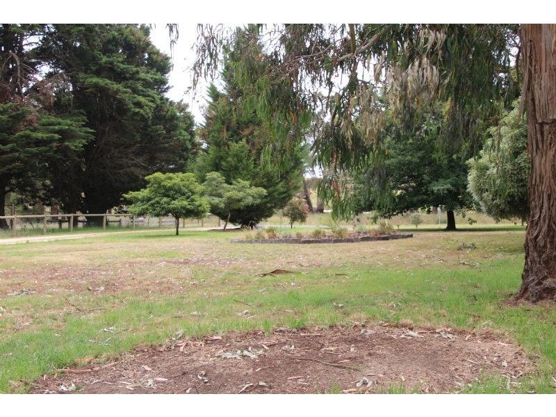 1175 Northern Highway, Kilmore VIC 3764
