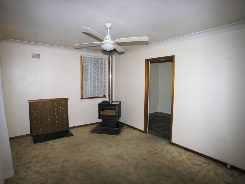 37 Adina Crescent, Orange NSW 2800