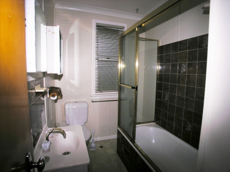 37 Adina Crescent, Orange NSW 2800