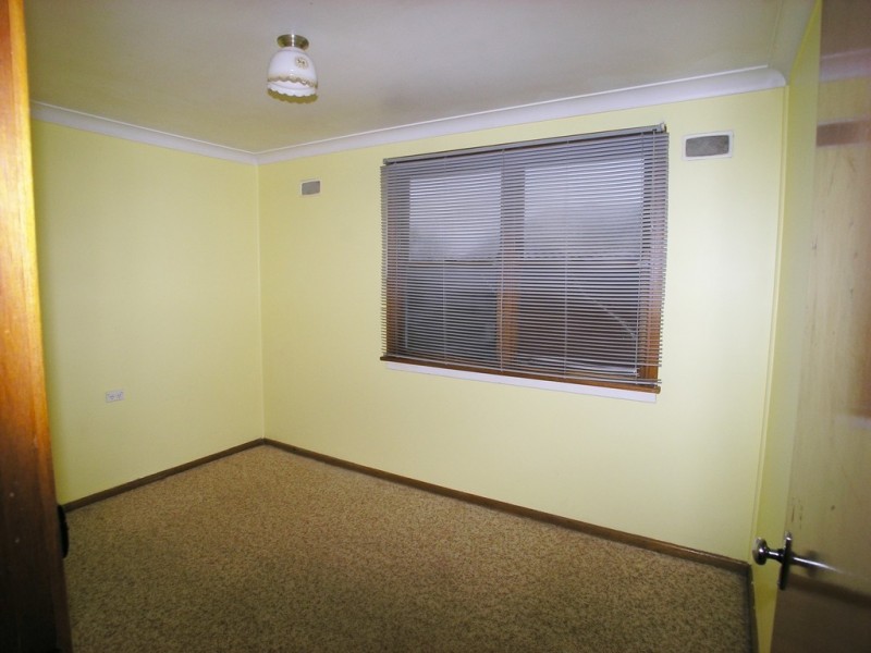 37 Adina Crescent, Orange NSW 2800