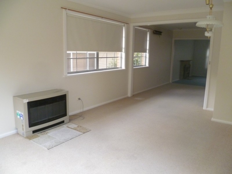 145 Matthews Avenue, Orange NSW 2800