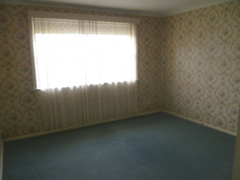145 Matthews Avenue, Orange NSW 2800