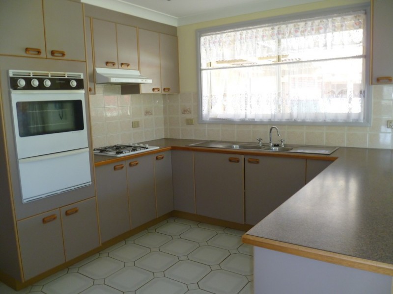 14 Jarrah Place, Orange NSW 2800